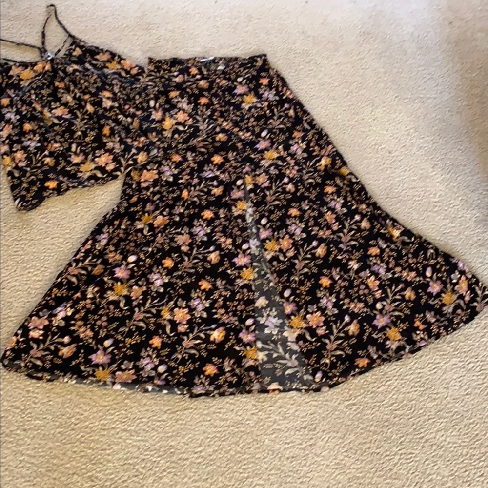 American Outfitters 2-piece set